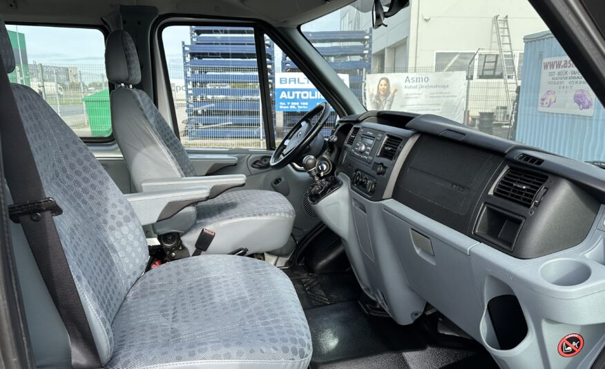 Ford Transit Tourneo 300 L1H1