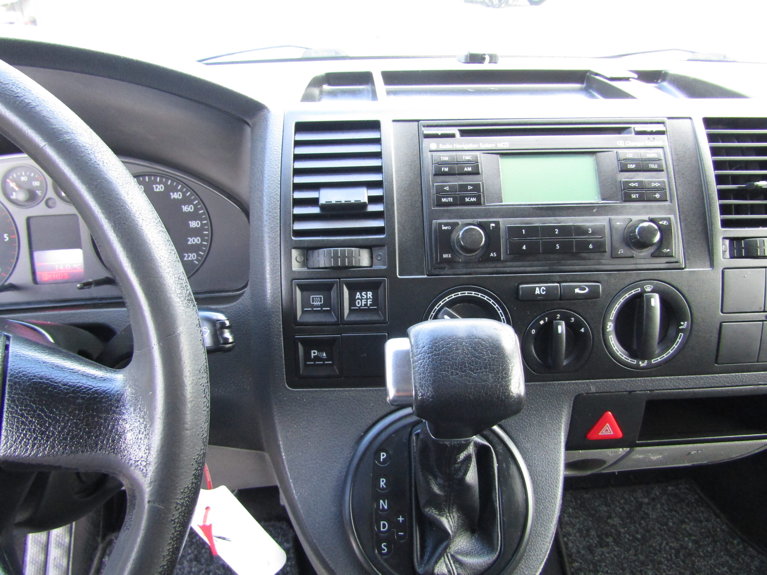 Volkswagen T-5 Aut.L1H1