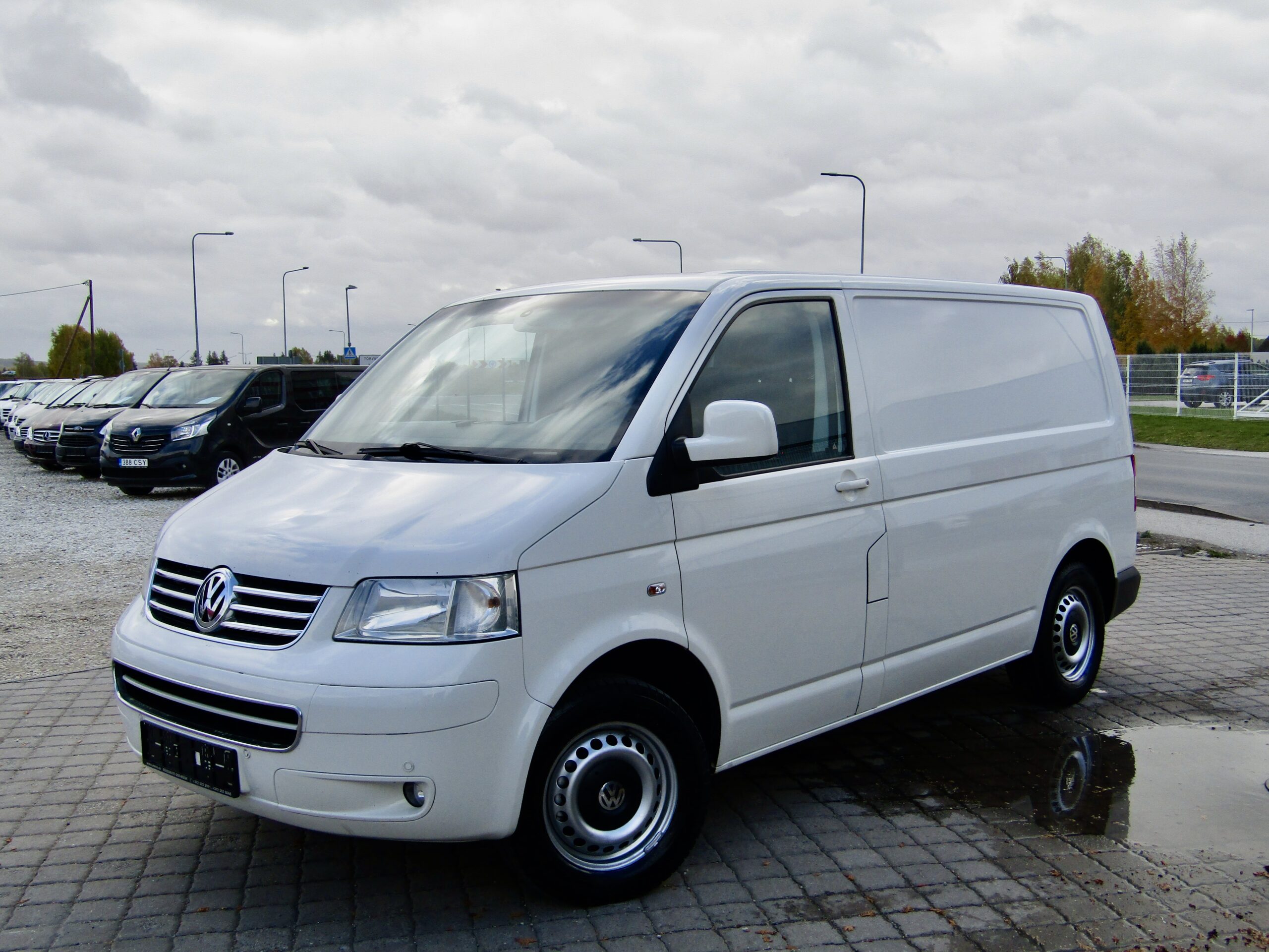 Volkswagen T-5 Aut.L1H1