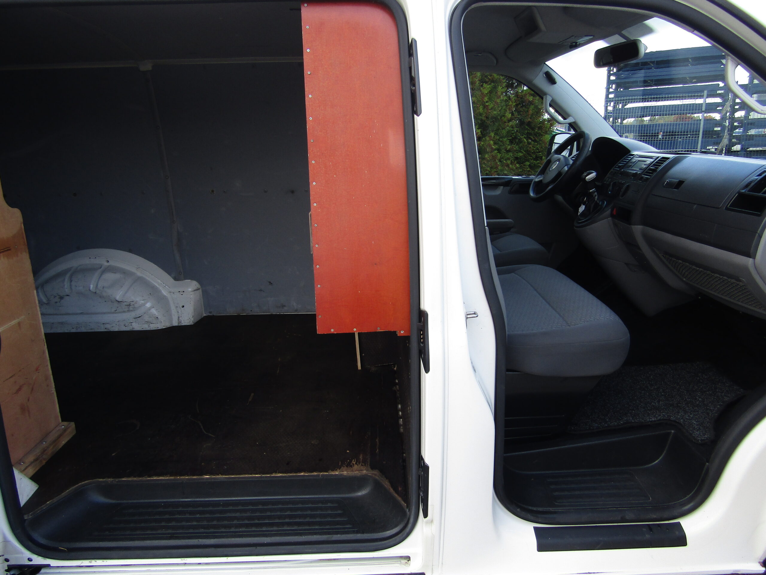 Volkswagen T-5 Aut.L1H1