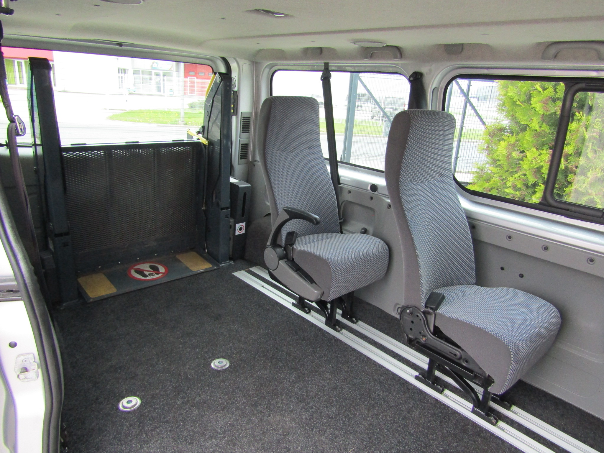 Opel Vivaro L2H1 INVA