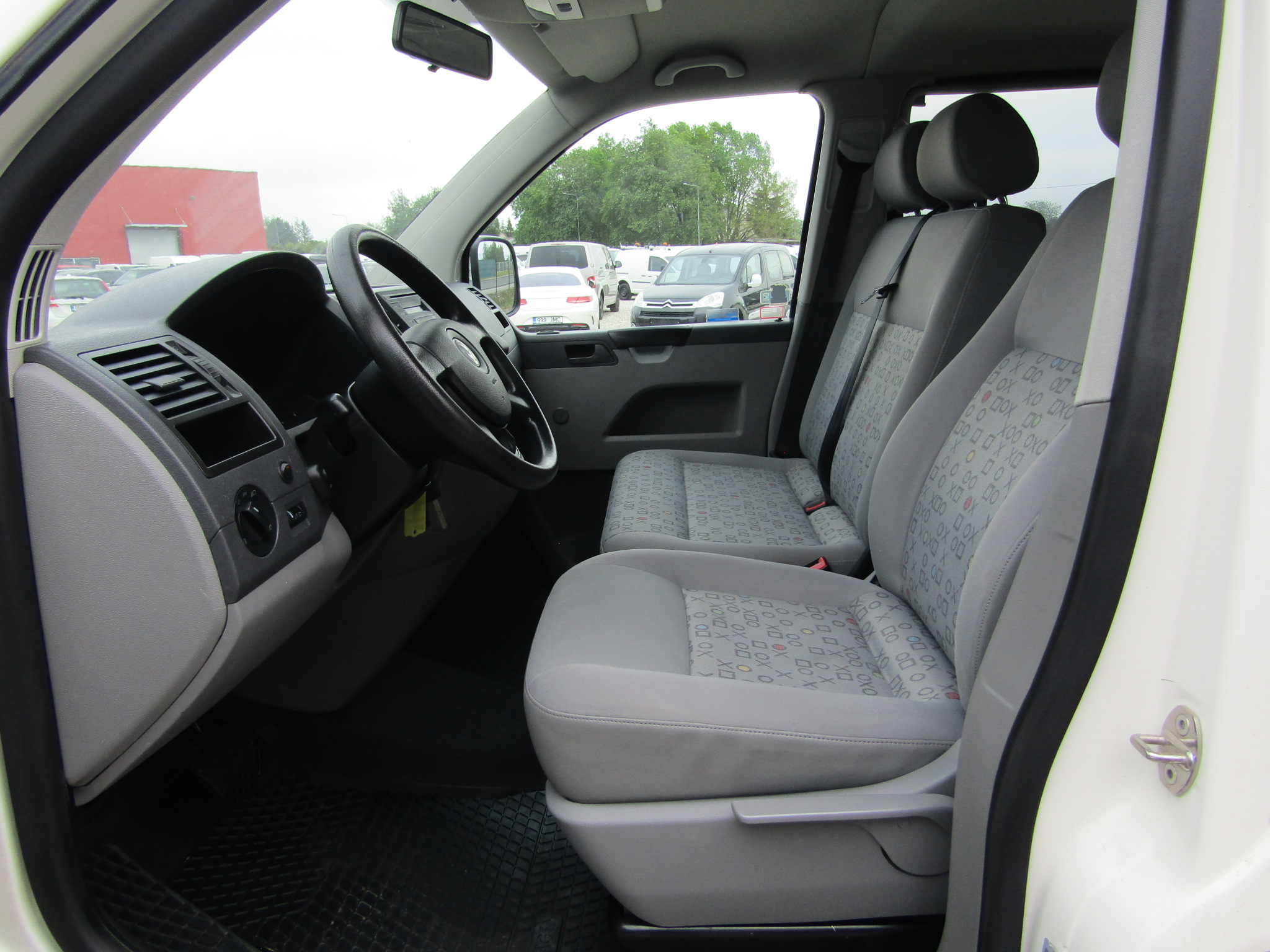 Volkswagen Caravelle L2H1 Dsg