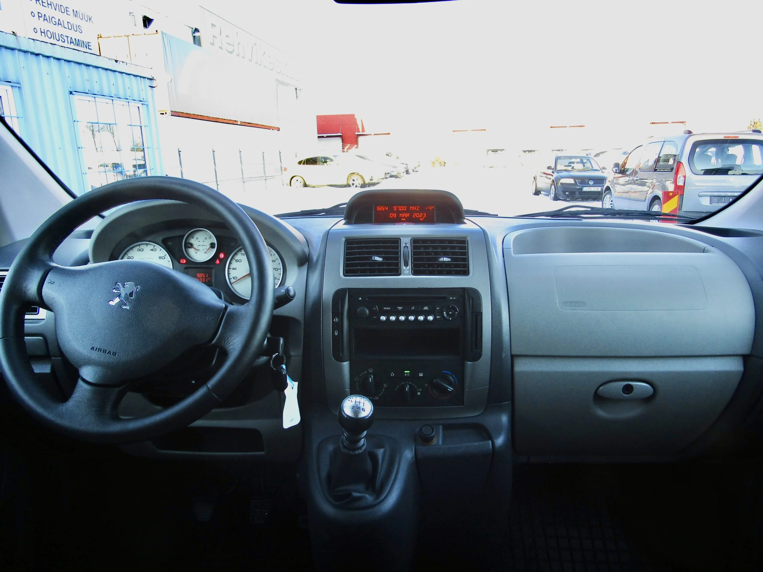 Peugeot Expert Tendence L2H1 5Ps N1