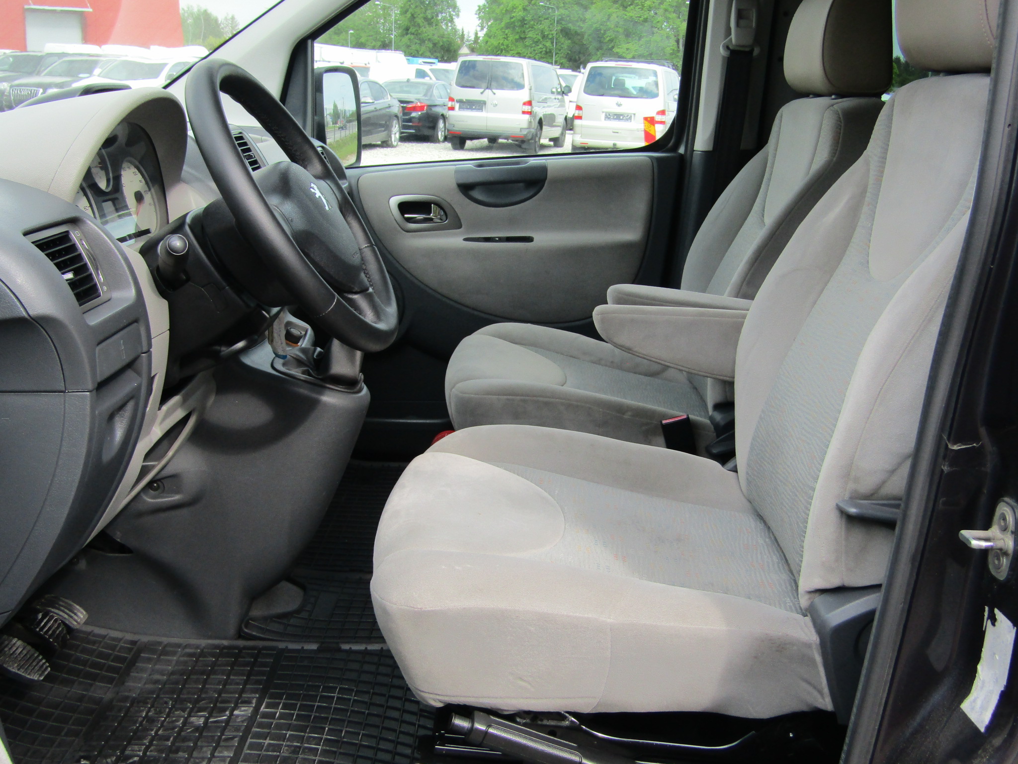 Peugeot Expert Tendence L2H1 5Ps N1