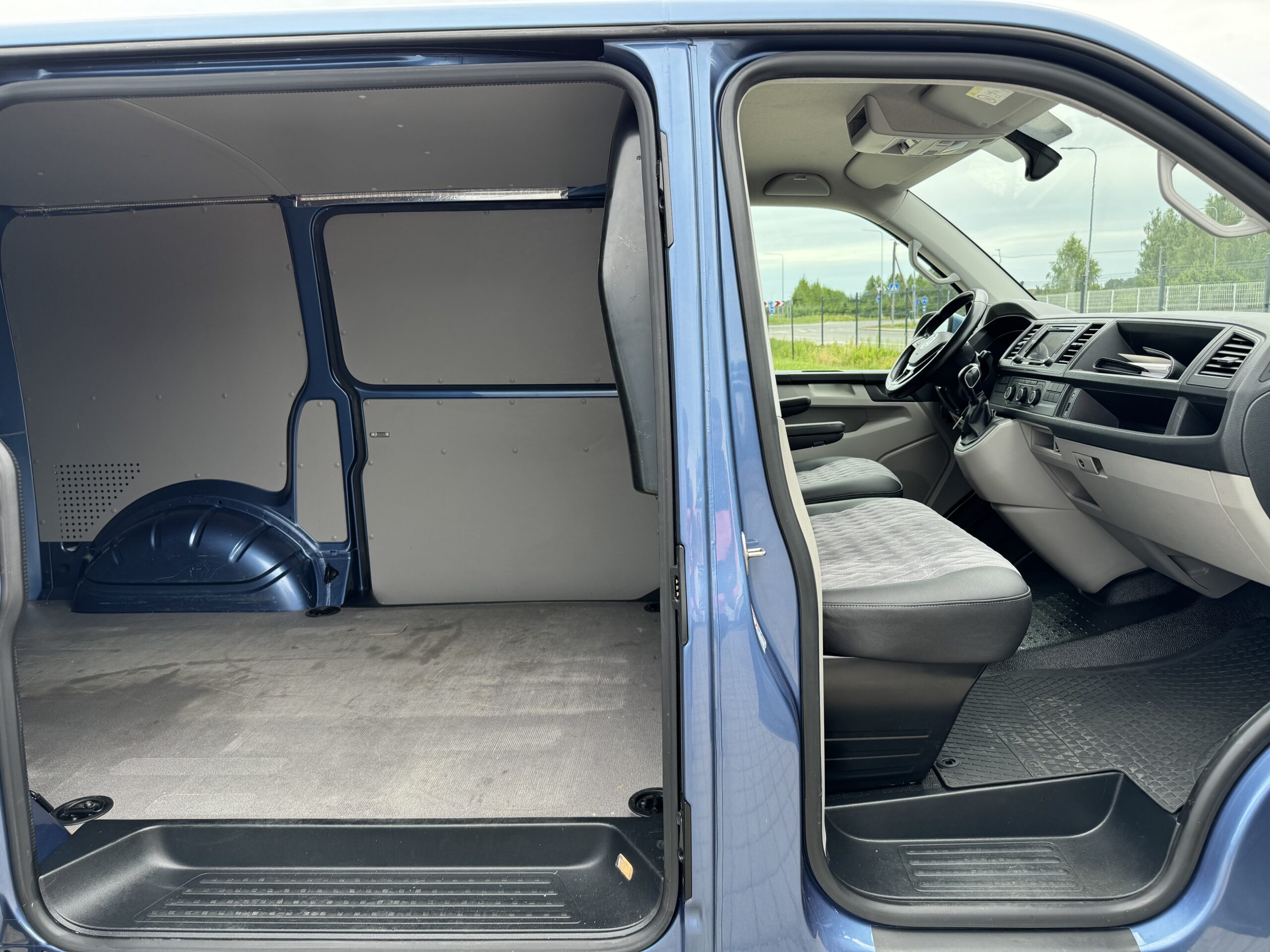 Volkswagen Transporter T6 4-Motion L1H1 Highline Dsg