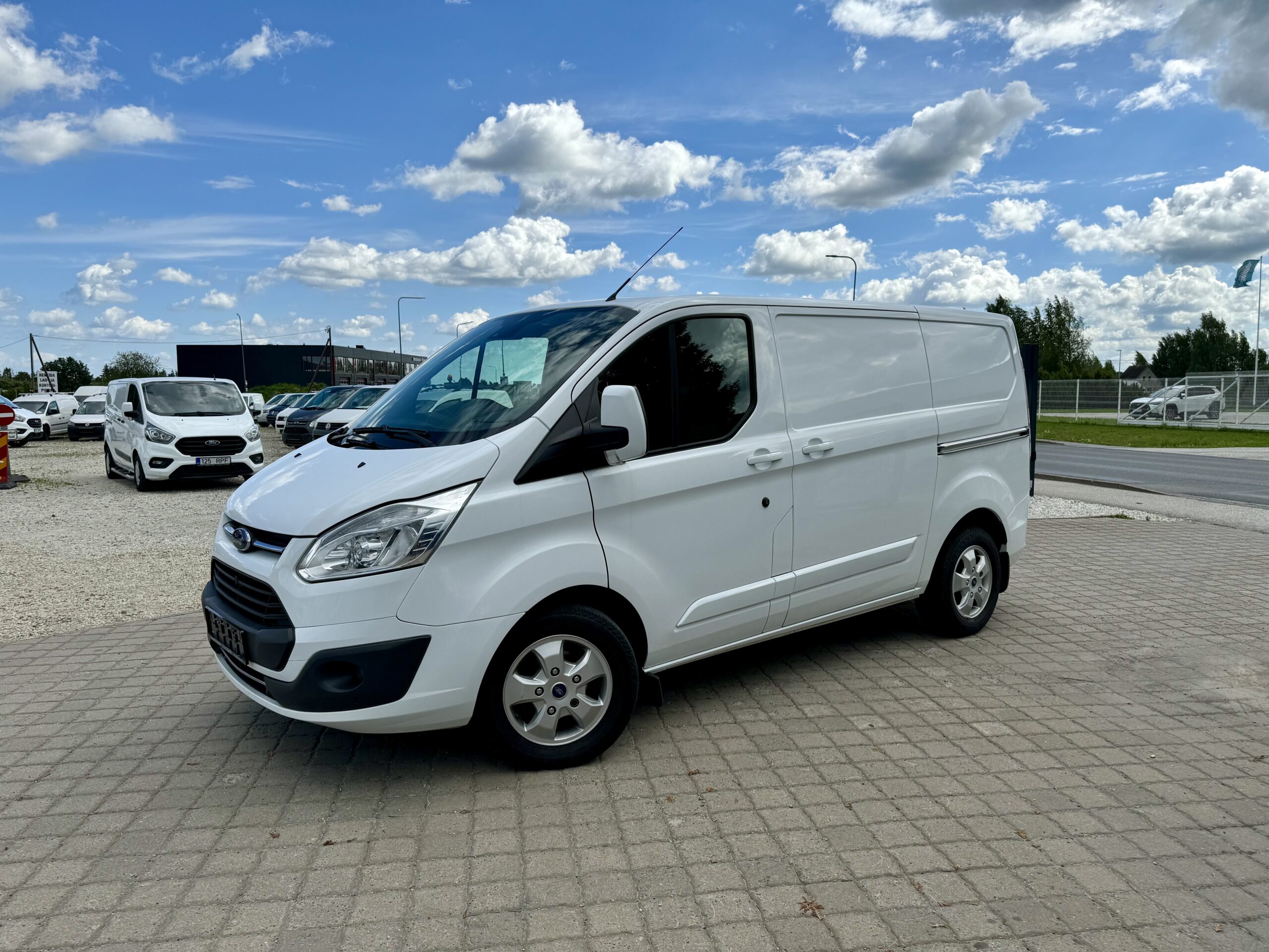 Ford Transit Custom L1H1 Titanium Aut.