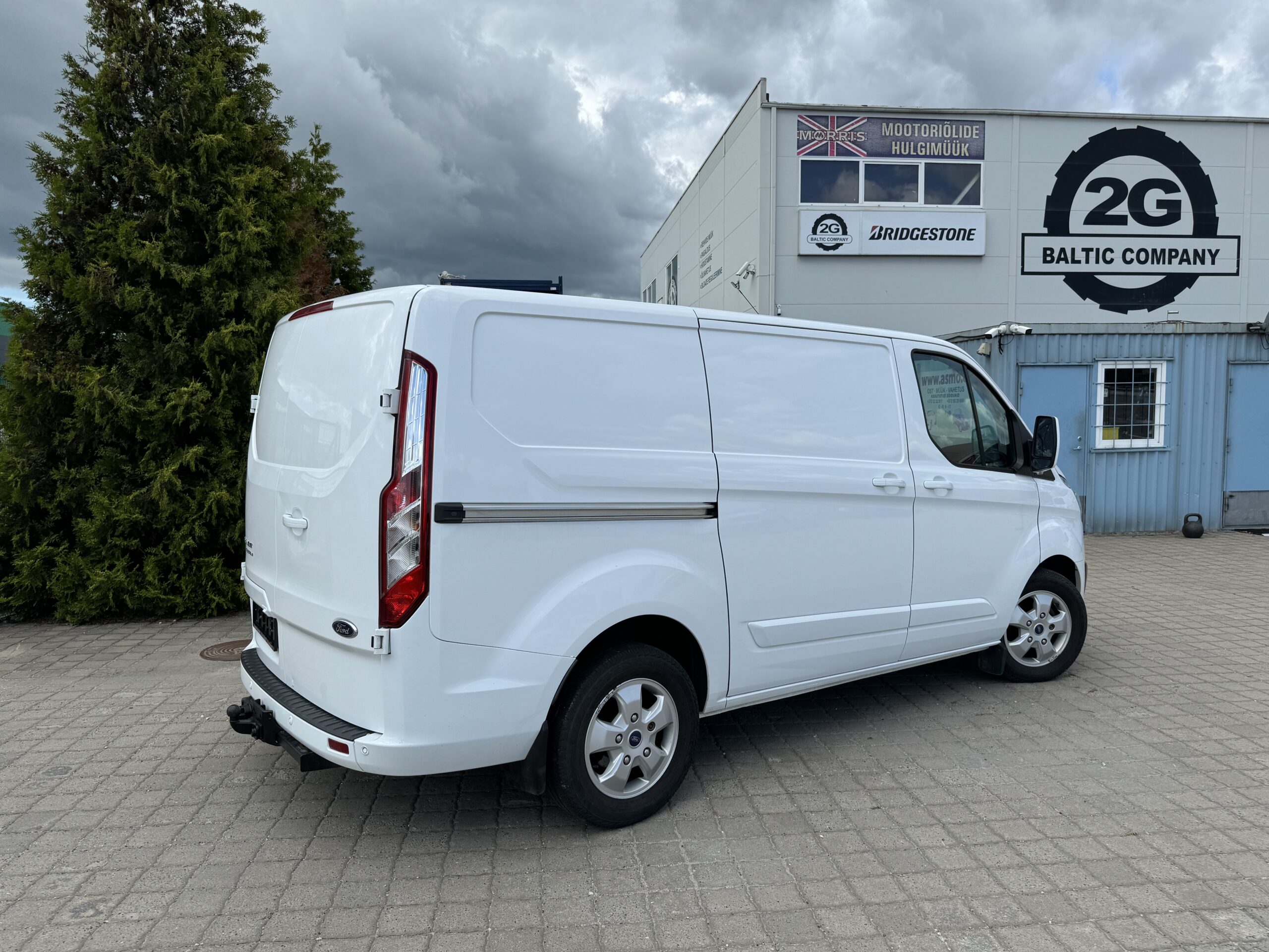 Ford Transit Custom L1H1 Titanium Aut.