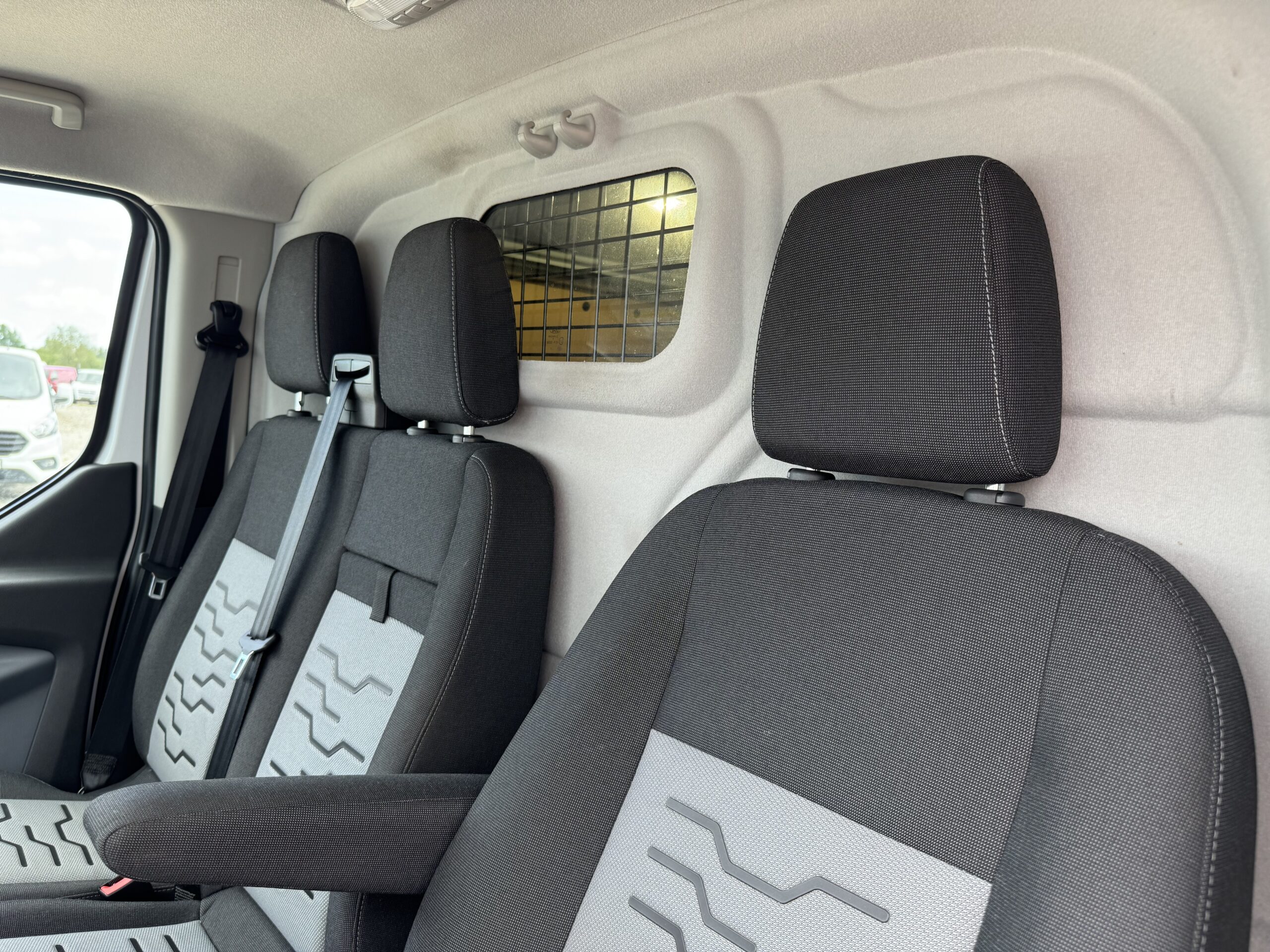 Ford Transit Custom L1H1 Titanium Aut.