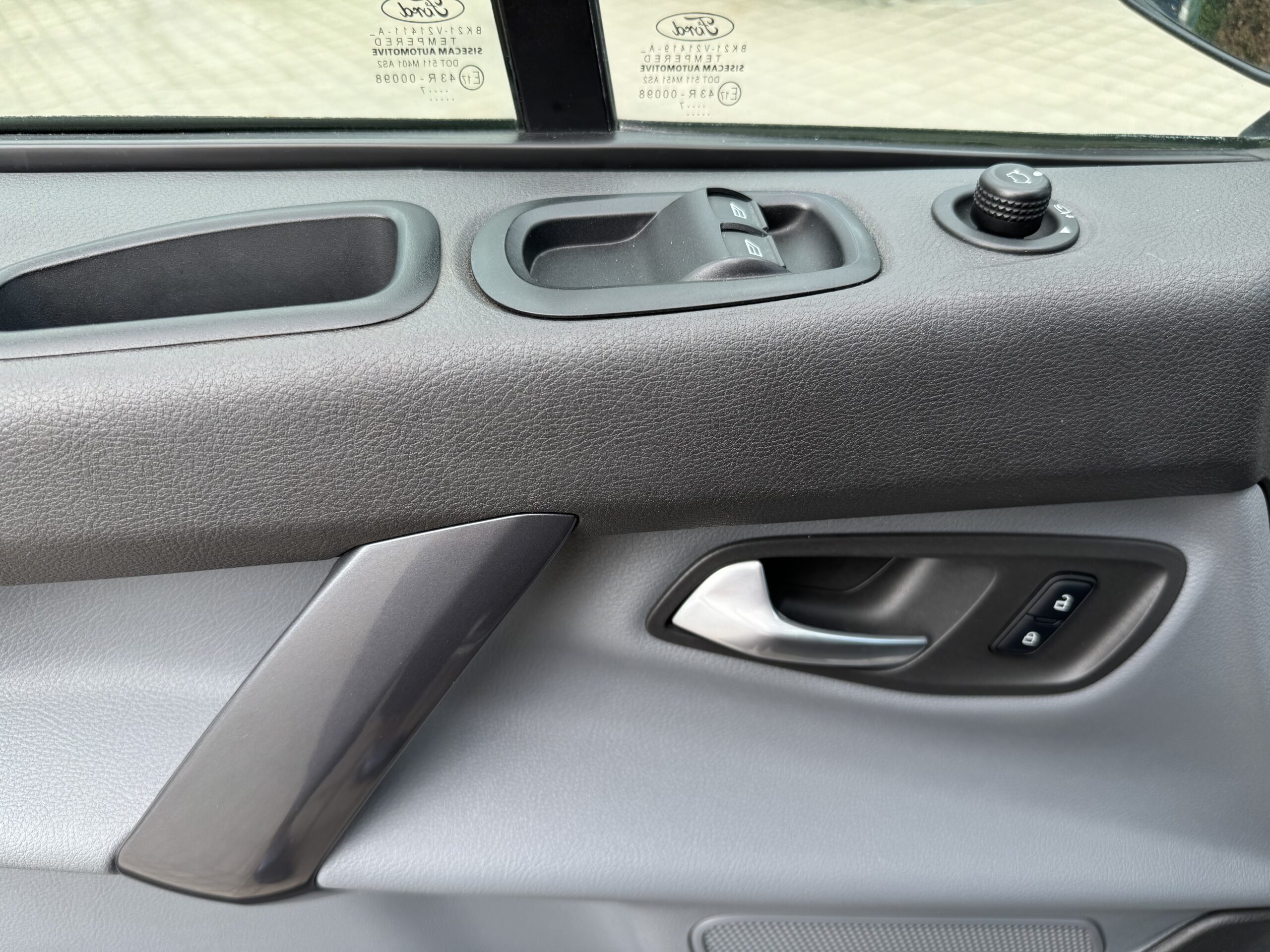 Ford Transit Custom L1H1 Titanium Aut.