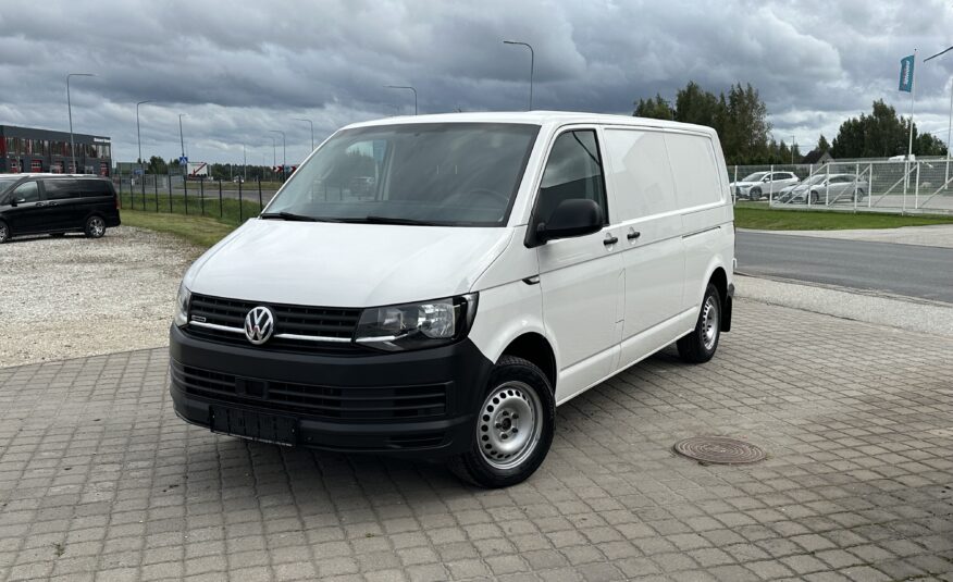 Volkswagen Transporter L2H1 4-Motion Comfortline