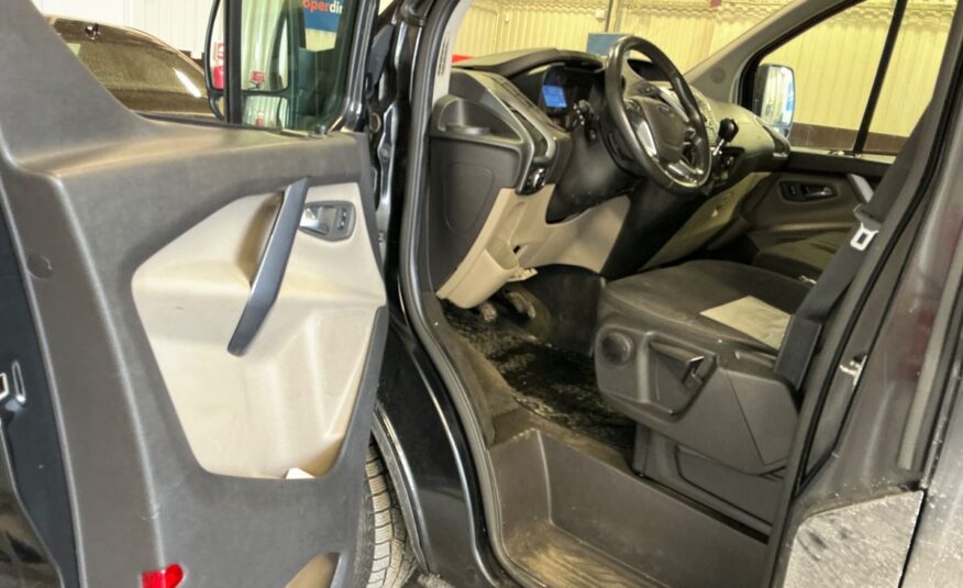 Ford Transit Custom Tourneo Titanium L2H1