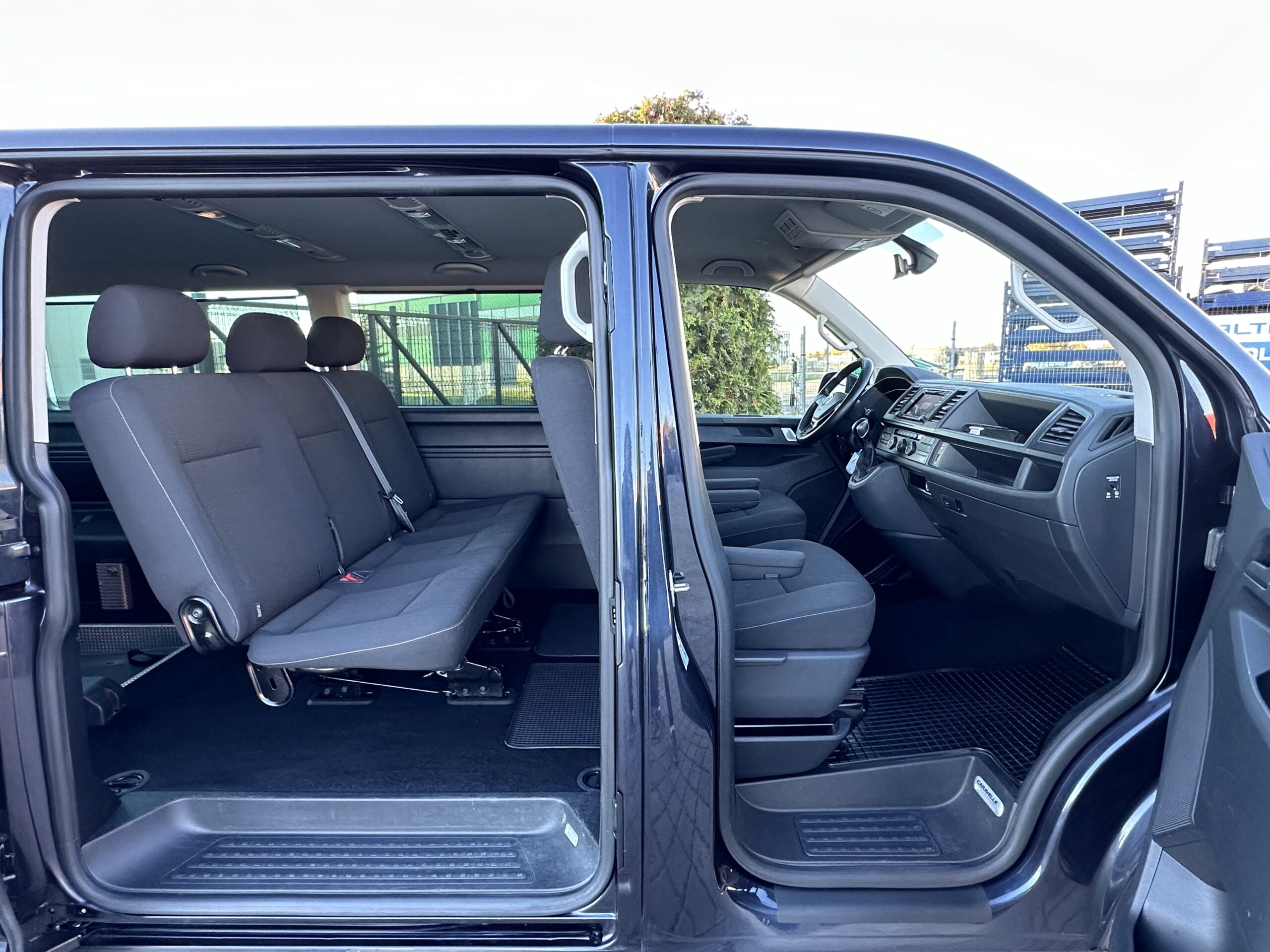 Volkswagen Caravelle L2H1 Comfortline INVA Dsg