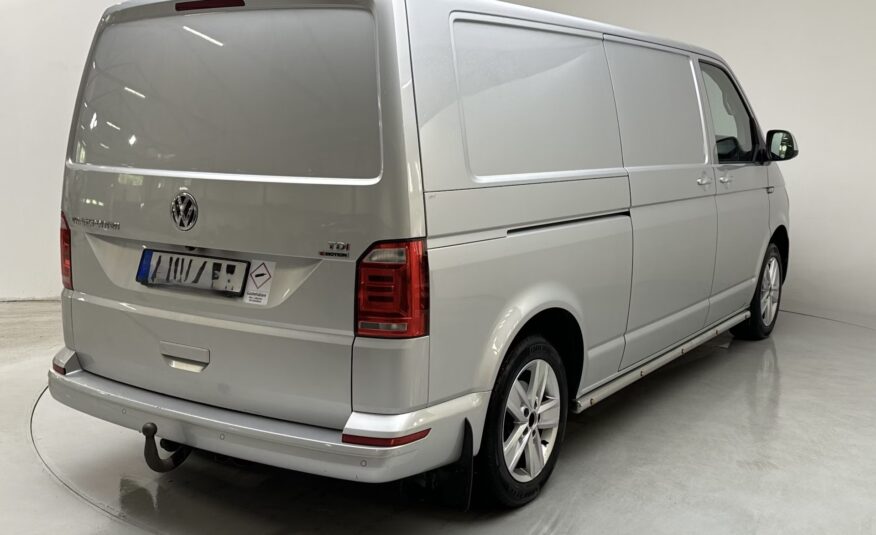 Volkswagen Transporter T6 L2H1 4-Motion Highline Dsg