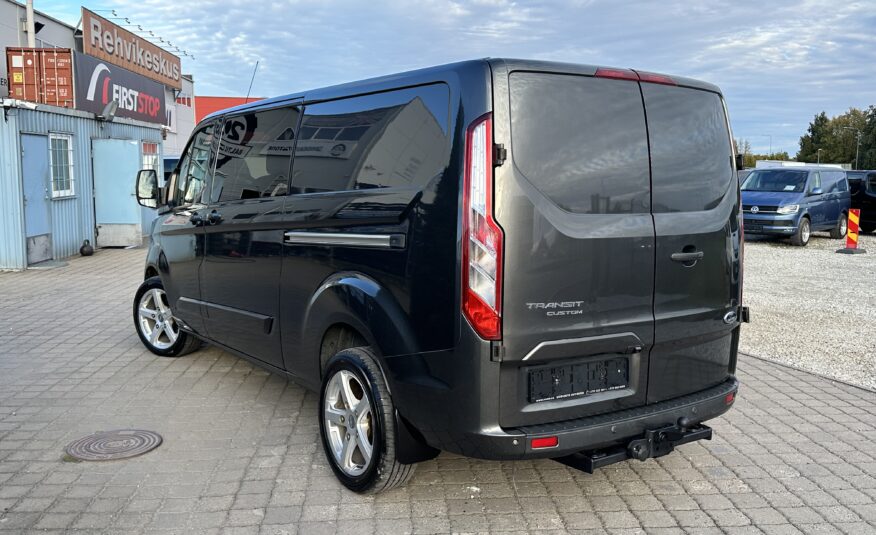 Ford Custom Tourneo Titanium L2H1 N1 5Ps