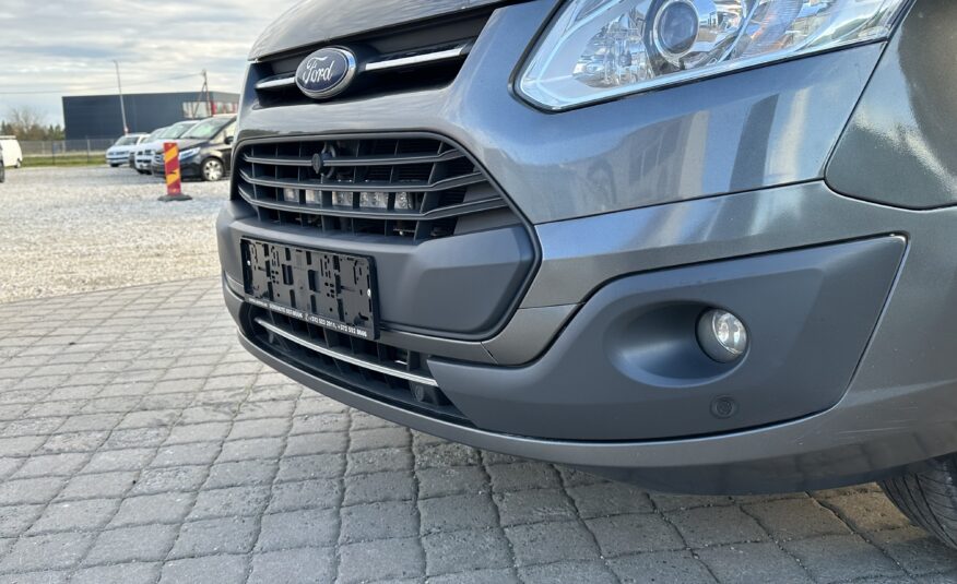 Ford Custom Tourneo Titanium L2H1 N1 5Ps