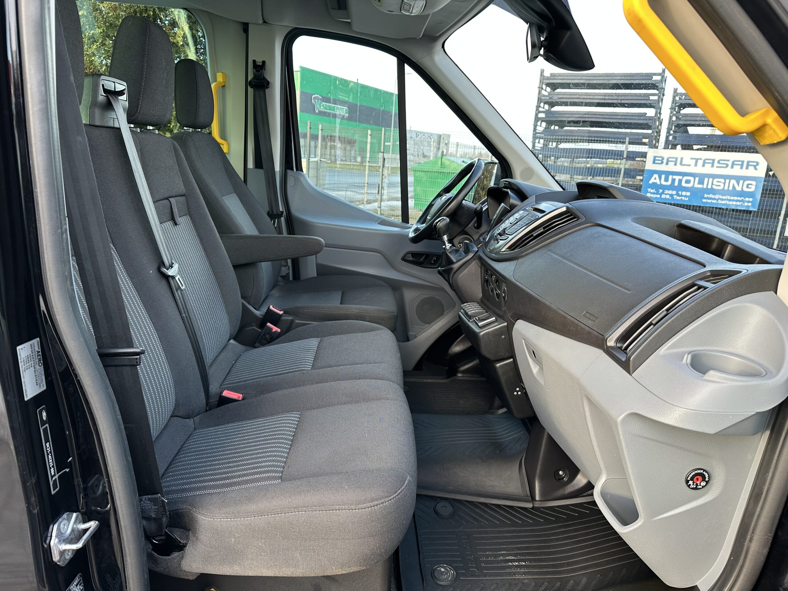 Ford Transit L3H2 INVA