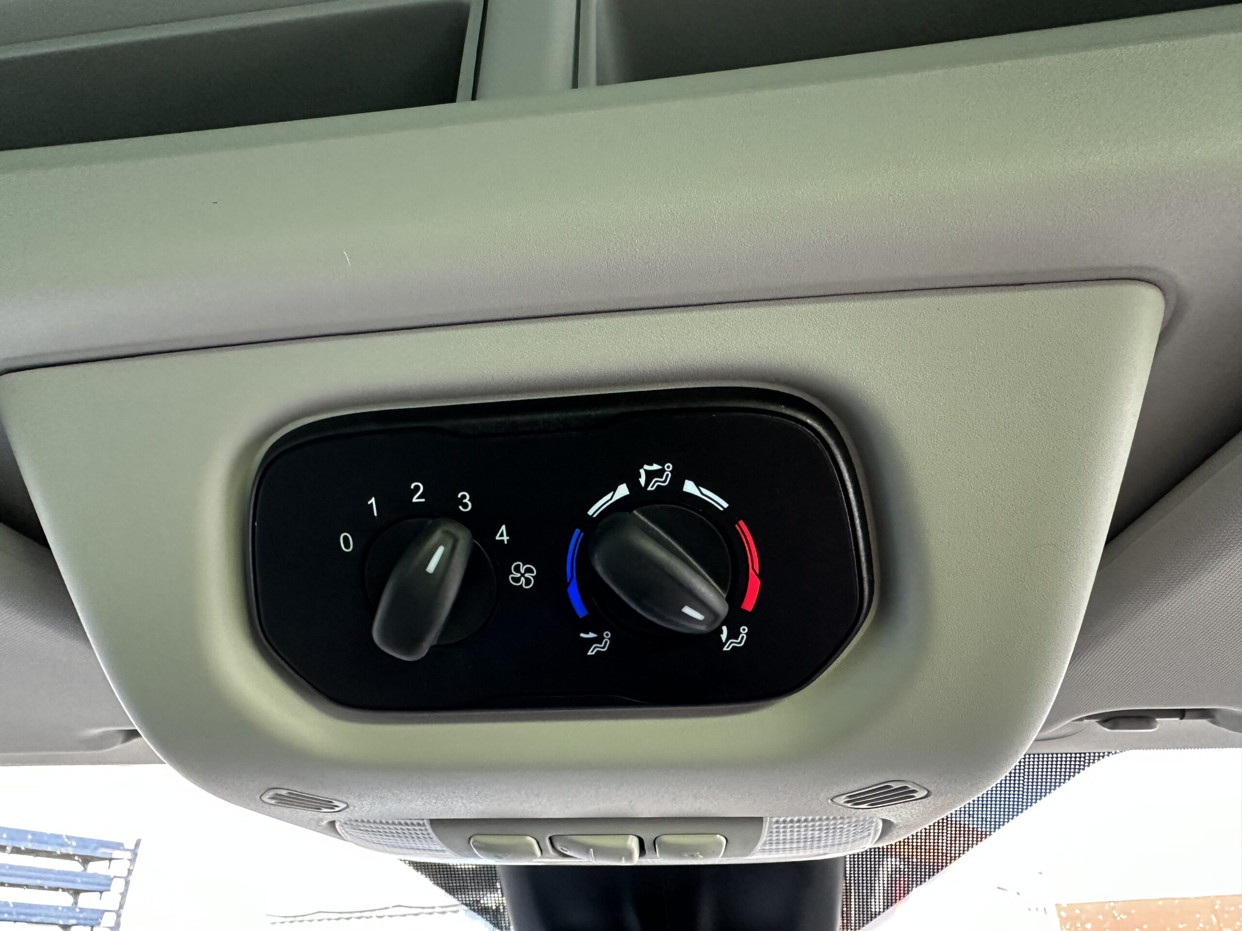 Ford Transit L3H2 INVA