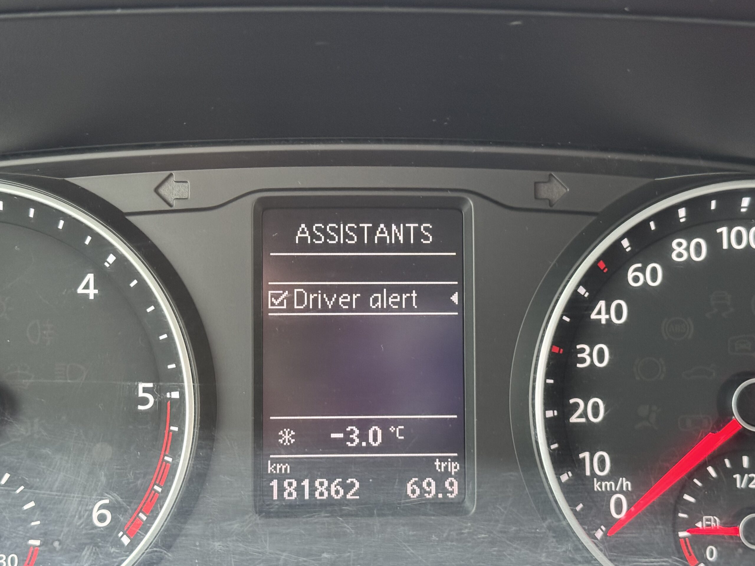 Volkswagen Caravelle L2H1 Comfortline Dsg