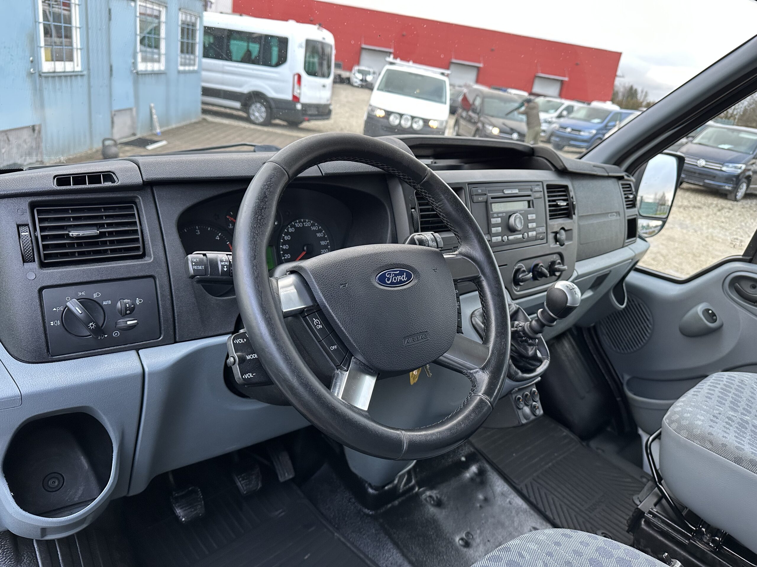 Ford Transit L4H1 Doka Serviceline