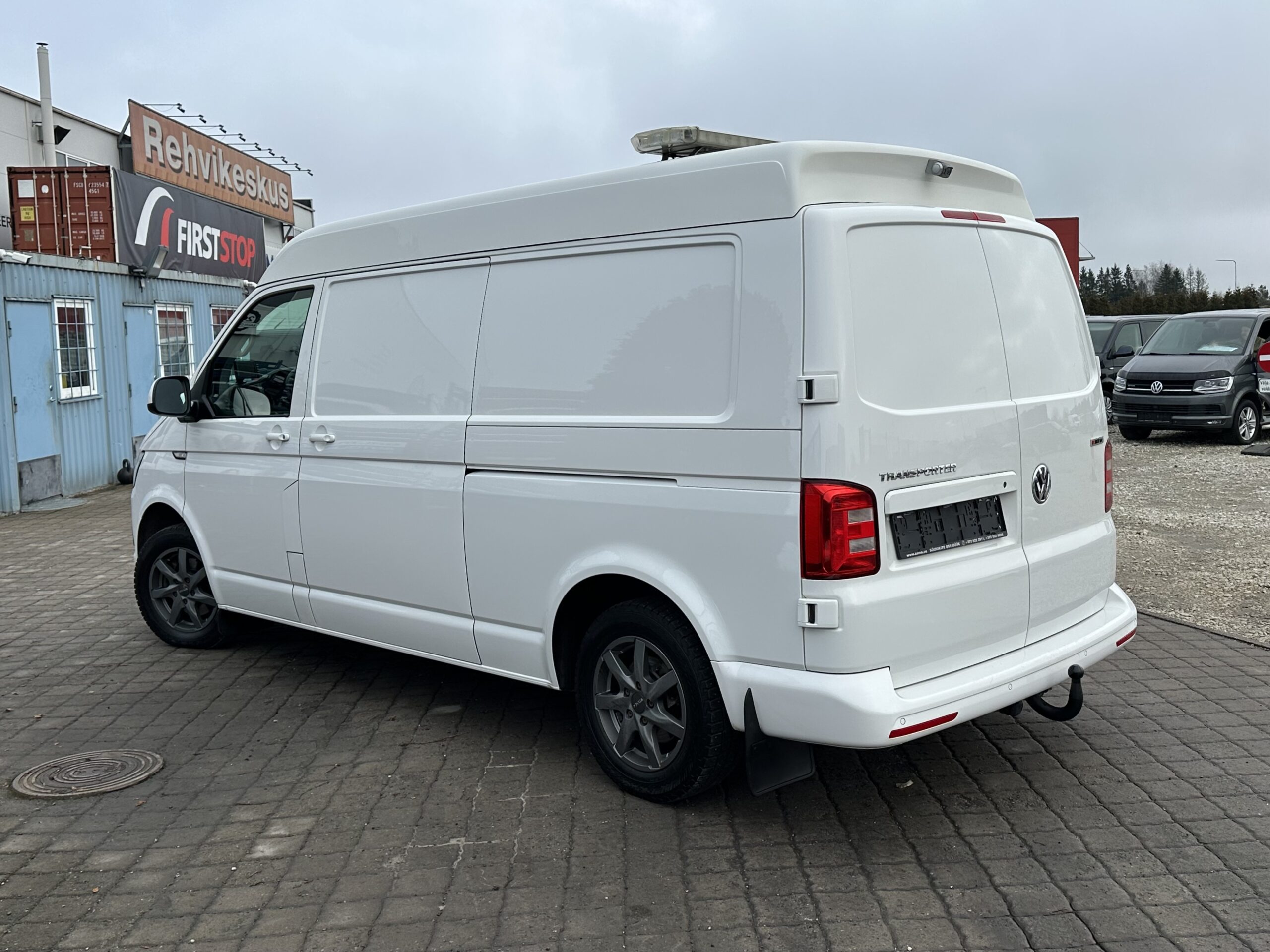 Volkswagen Transporter L2H2 4-Motion 4*4 Serviceline Dsg