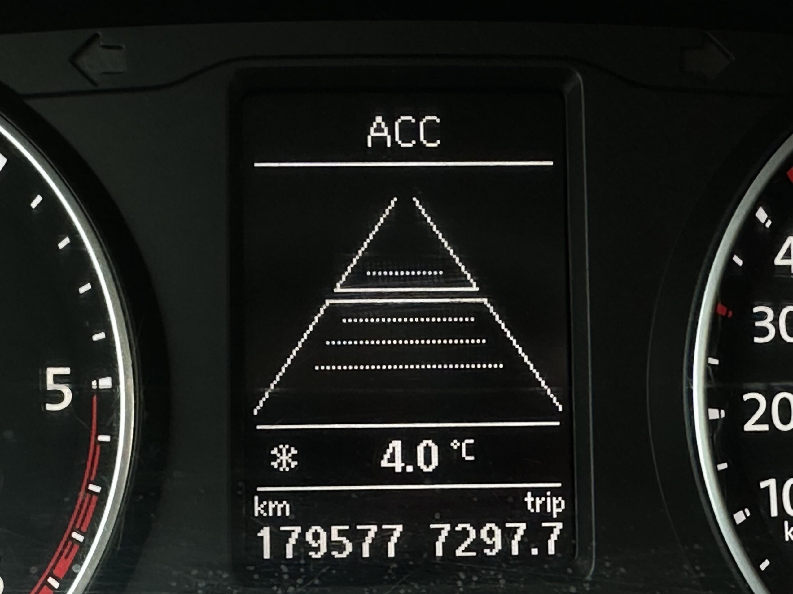 Volkswagen Transporter L2H1 Comfortline Dsg