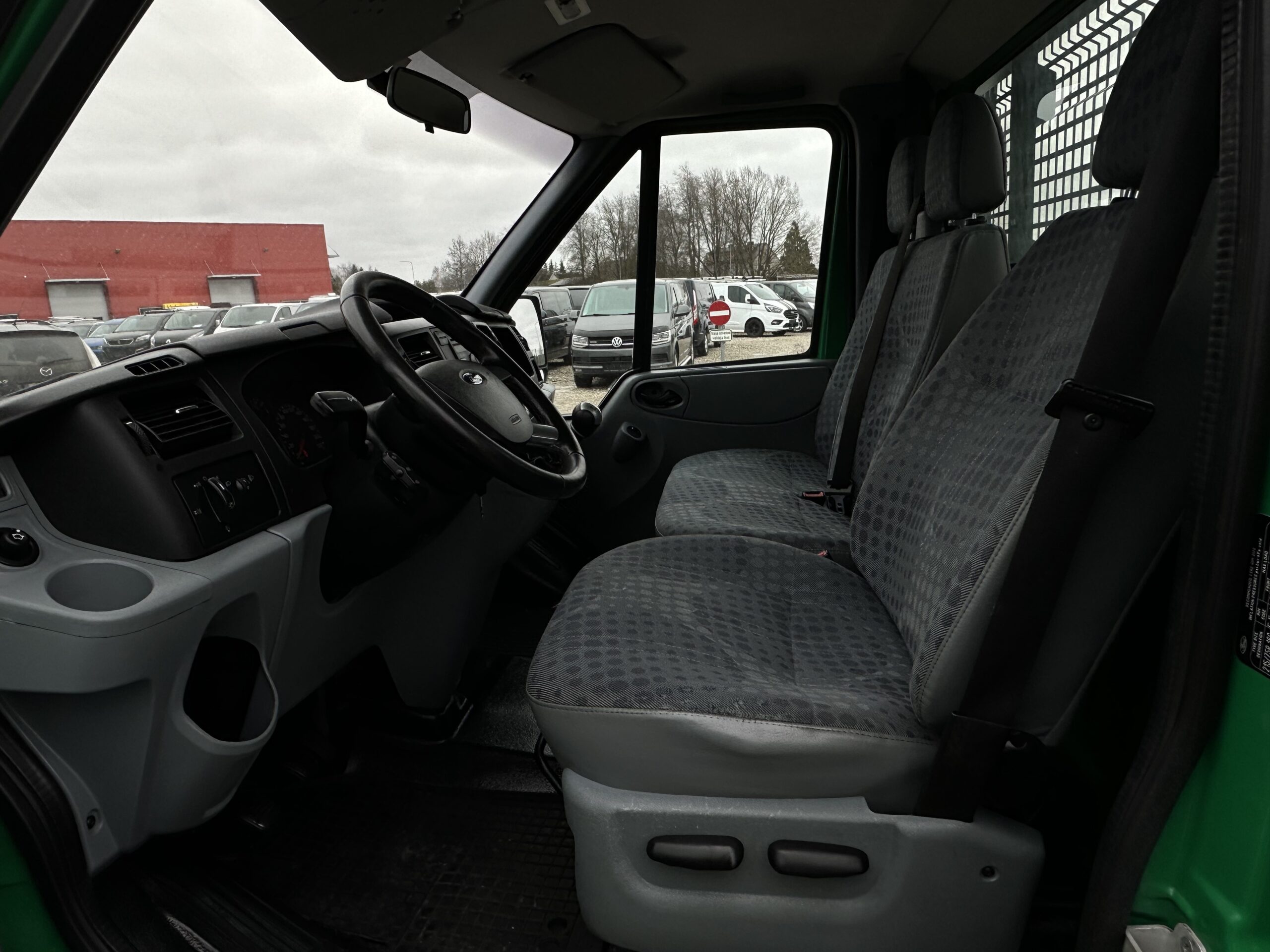 Ford Transit L4H1