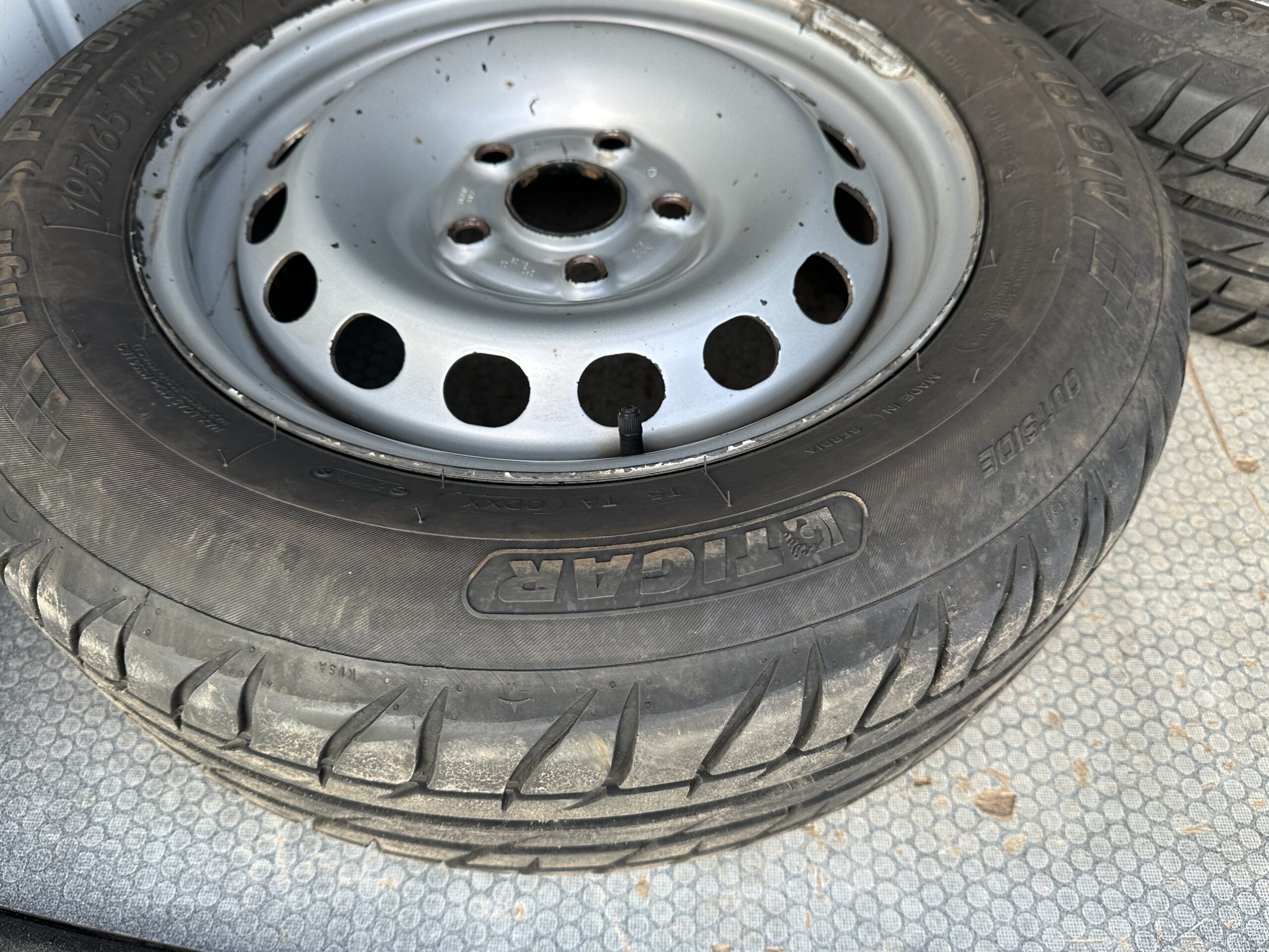 Volkswagen Caddy L2H1 Maxi 4*4 4-Motion