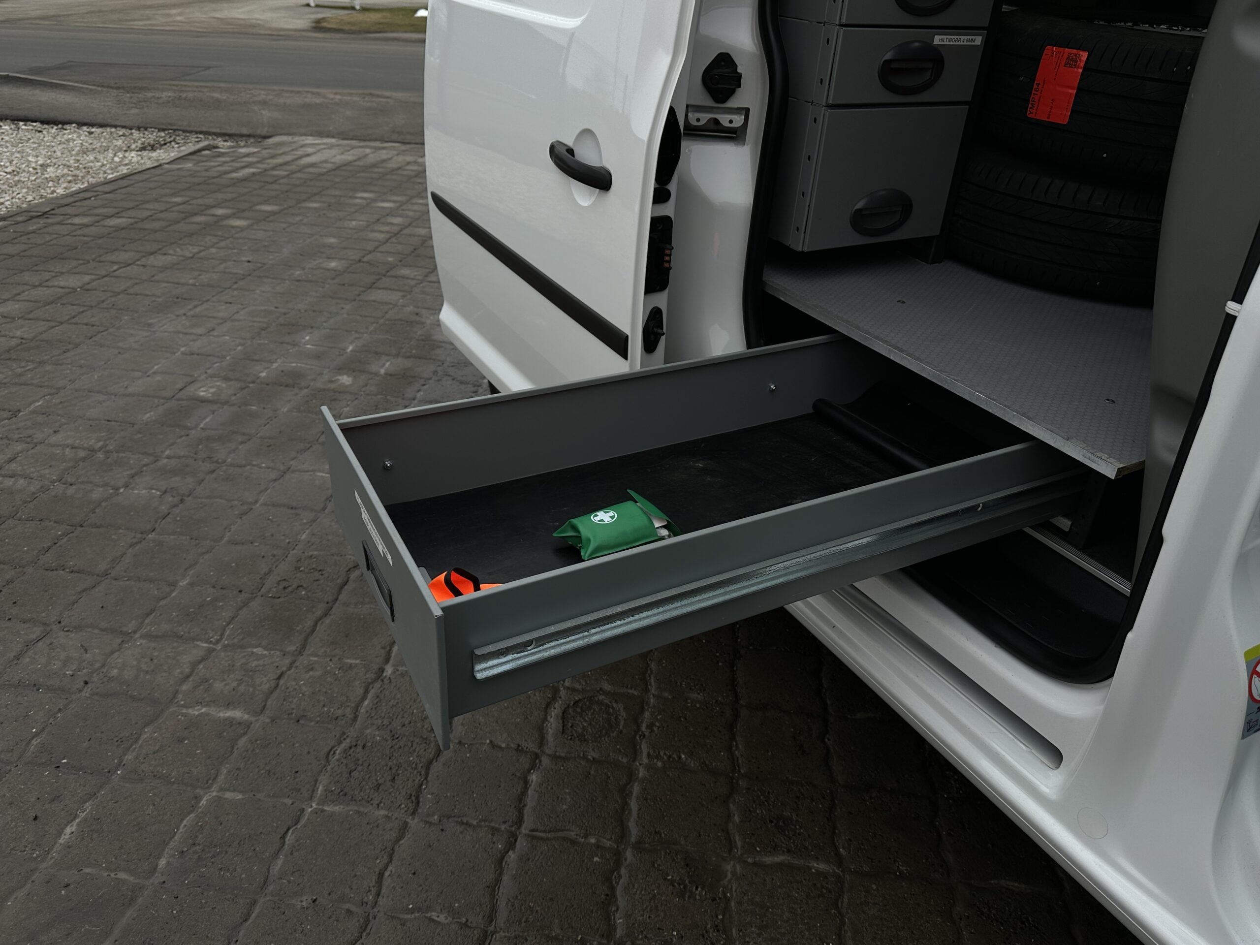 Volkswagen Caddy L2H1 Maxi 4*4 4-Motion