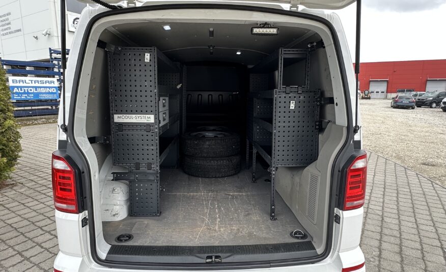 Volkswagen Transporter L2H1 4*4 4-Motion Serviceline Dsg