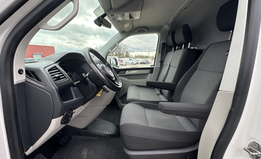Volkswagen Transporter L2H1 4*4 4-Motion Serviceline Dsg