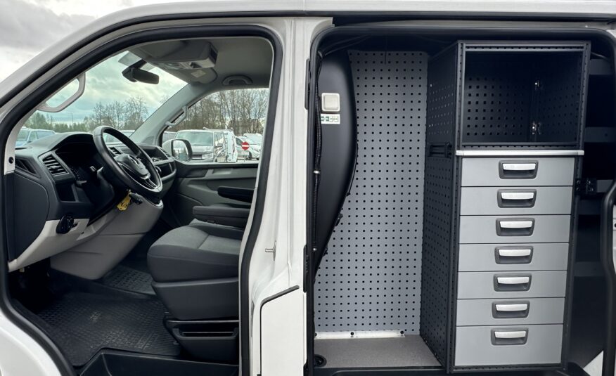 Volkswagen Transporter L2H1 4*4 4-Motion Serviceline Dsg