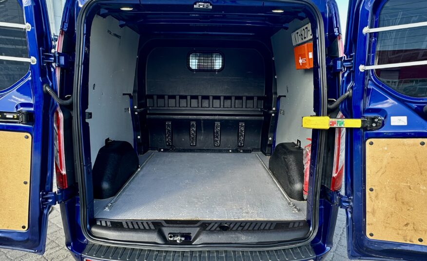 Ford Transit Custom Tourneo Titanium L2H1 N1 5Ps