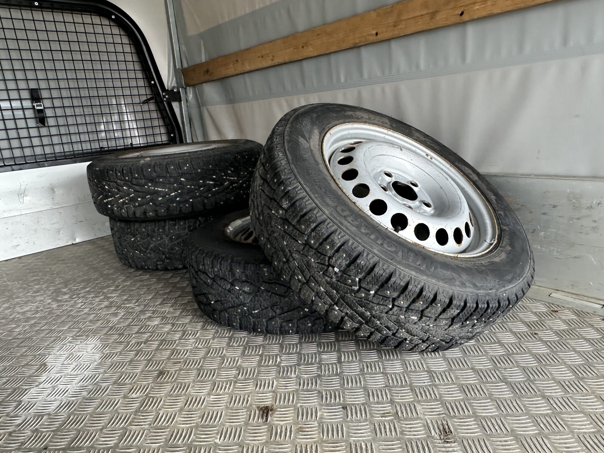 Volkswagen Transporter L3H2