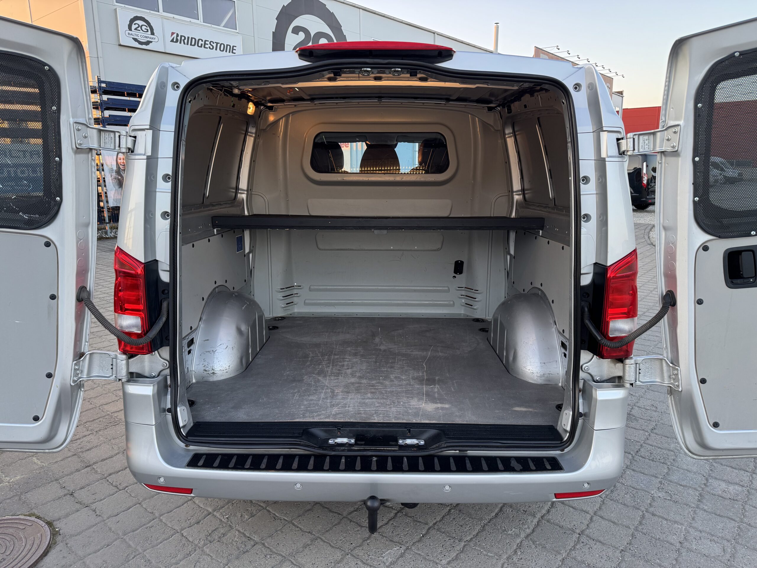 Mercedes-Benz Vito 119 Mixto L3H1 5Ps N1 Aut. 6.2016