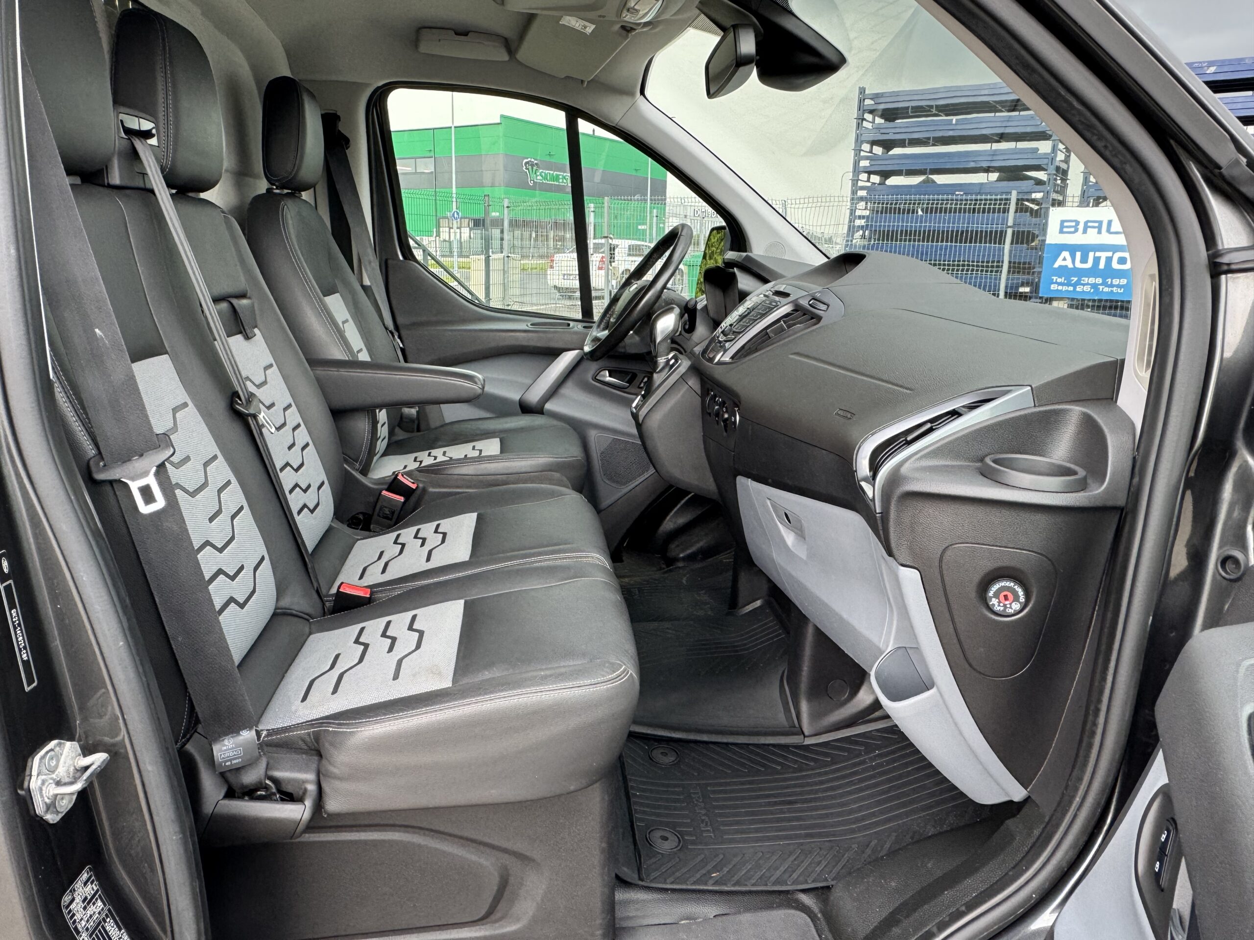 Ford Transit Custom L1H1 Titanium ATM