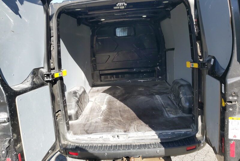 Ford Transit Custom L1H1 Titanium ATM