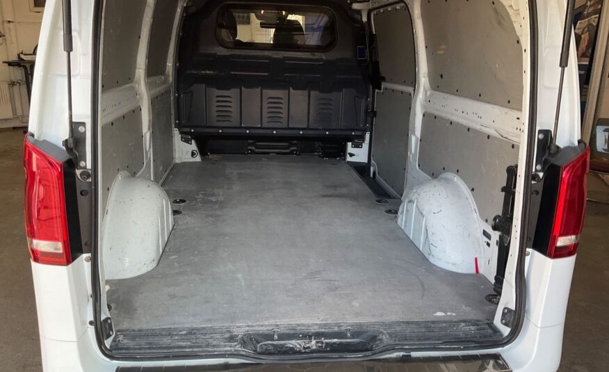 Mercedes-Benz Vito 116 L3H1 4-Matic Extra Lang