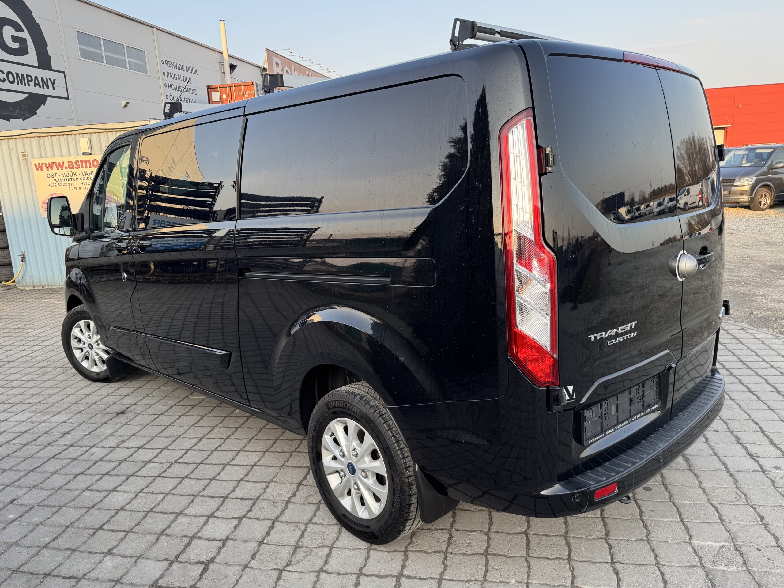 Ford Transit Custom L2H1 Titanium 5Ps N1 8.2020