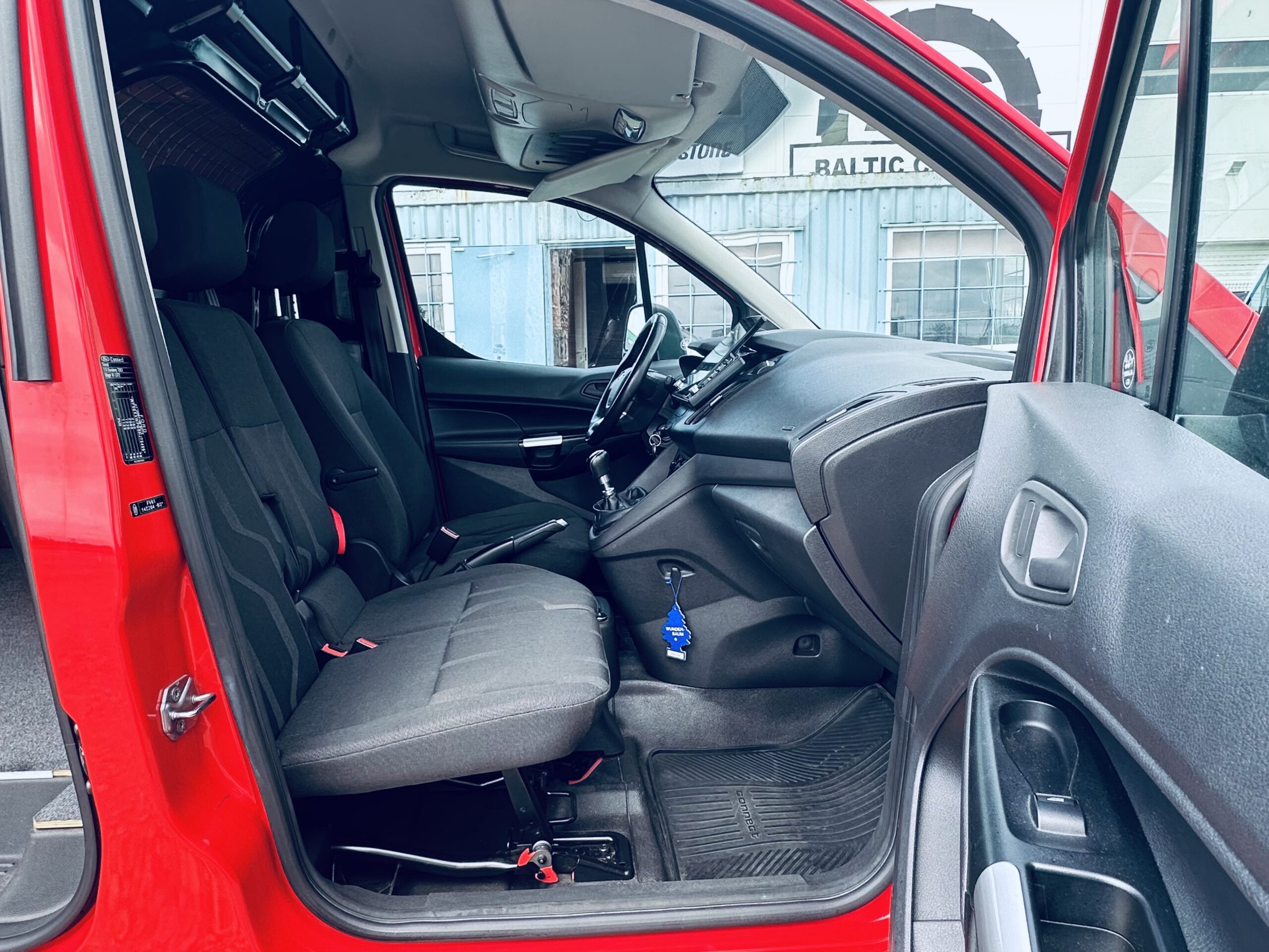 Ford Transit Connect L2H1 4.2017