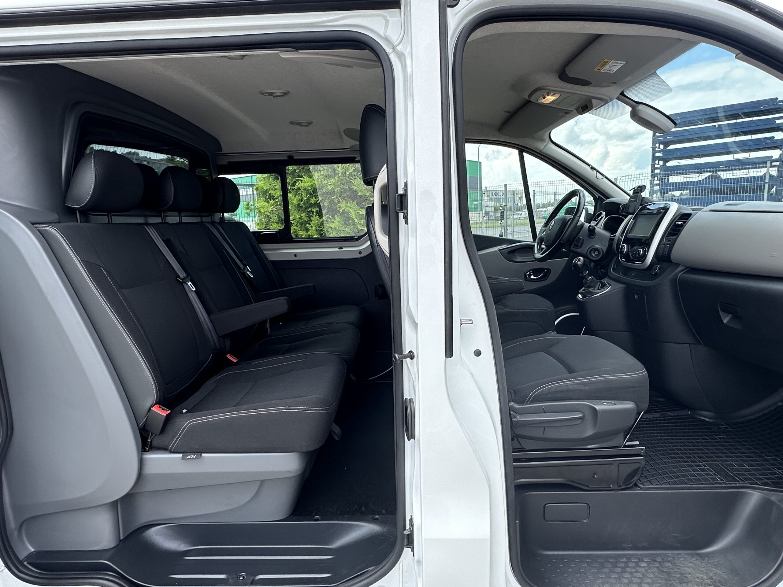 Renault Trafic L2H1 5Ps N1