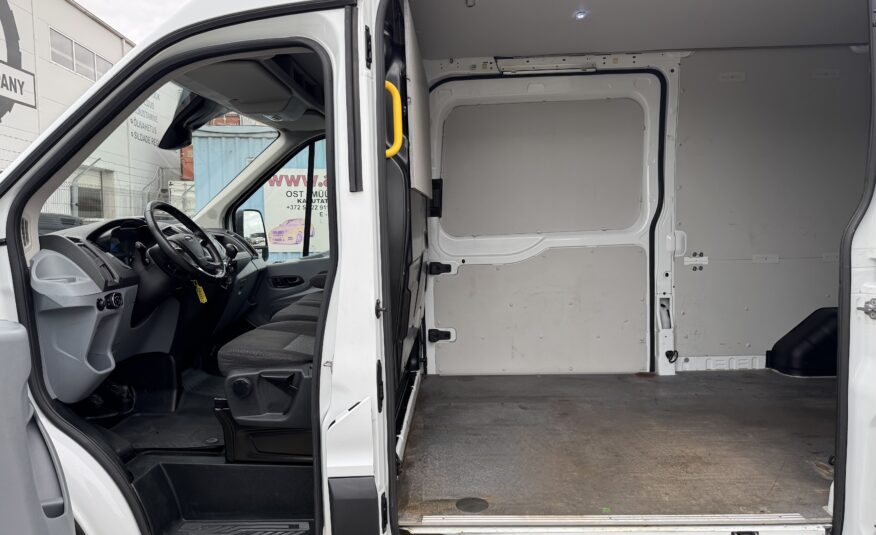Ford Transit L3H2