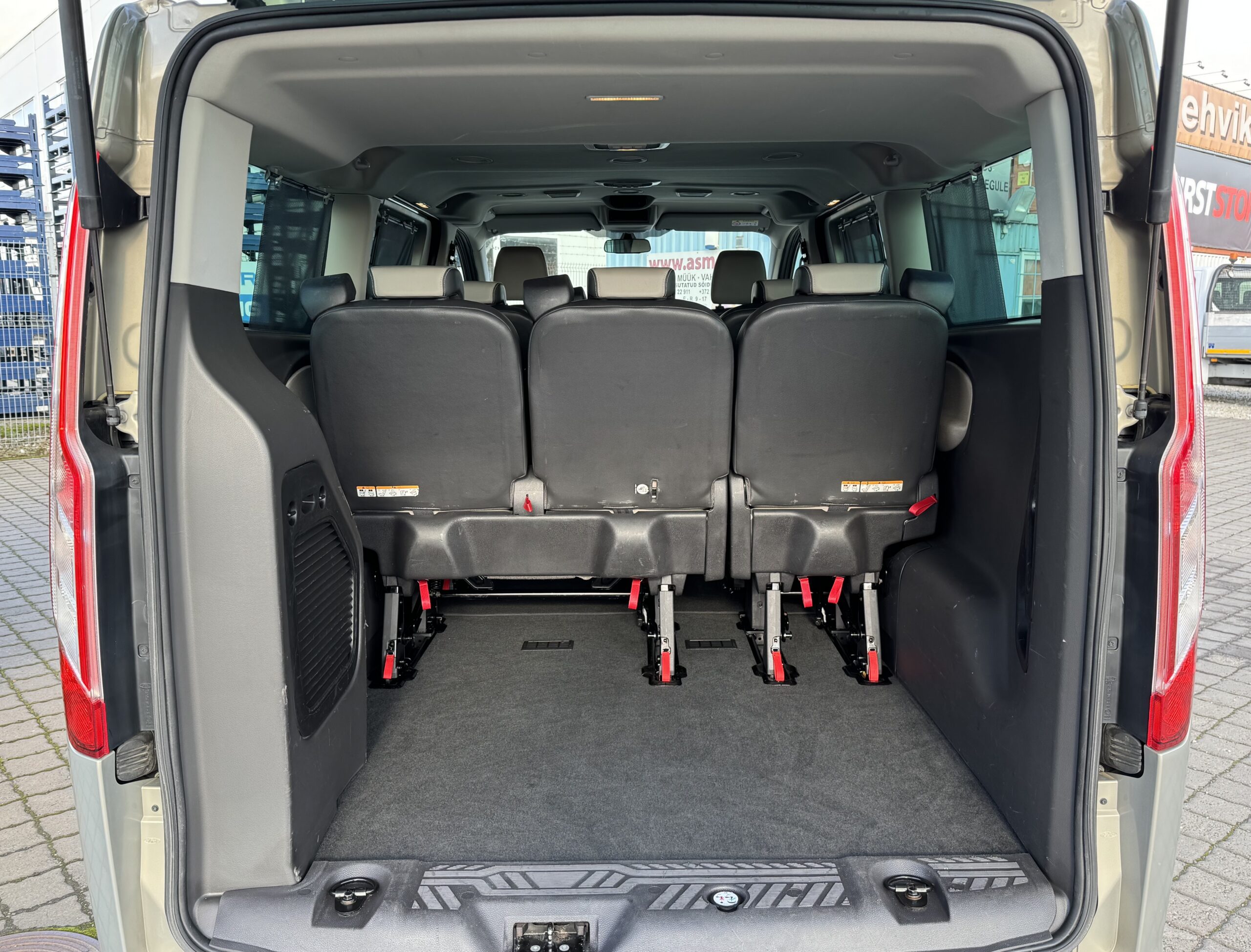 Ford Transit Custom Tourneo L2H1 Titanium 2.2016