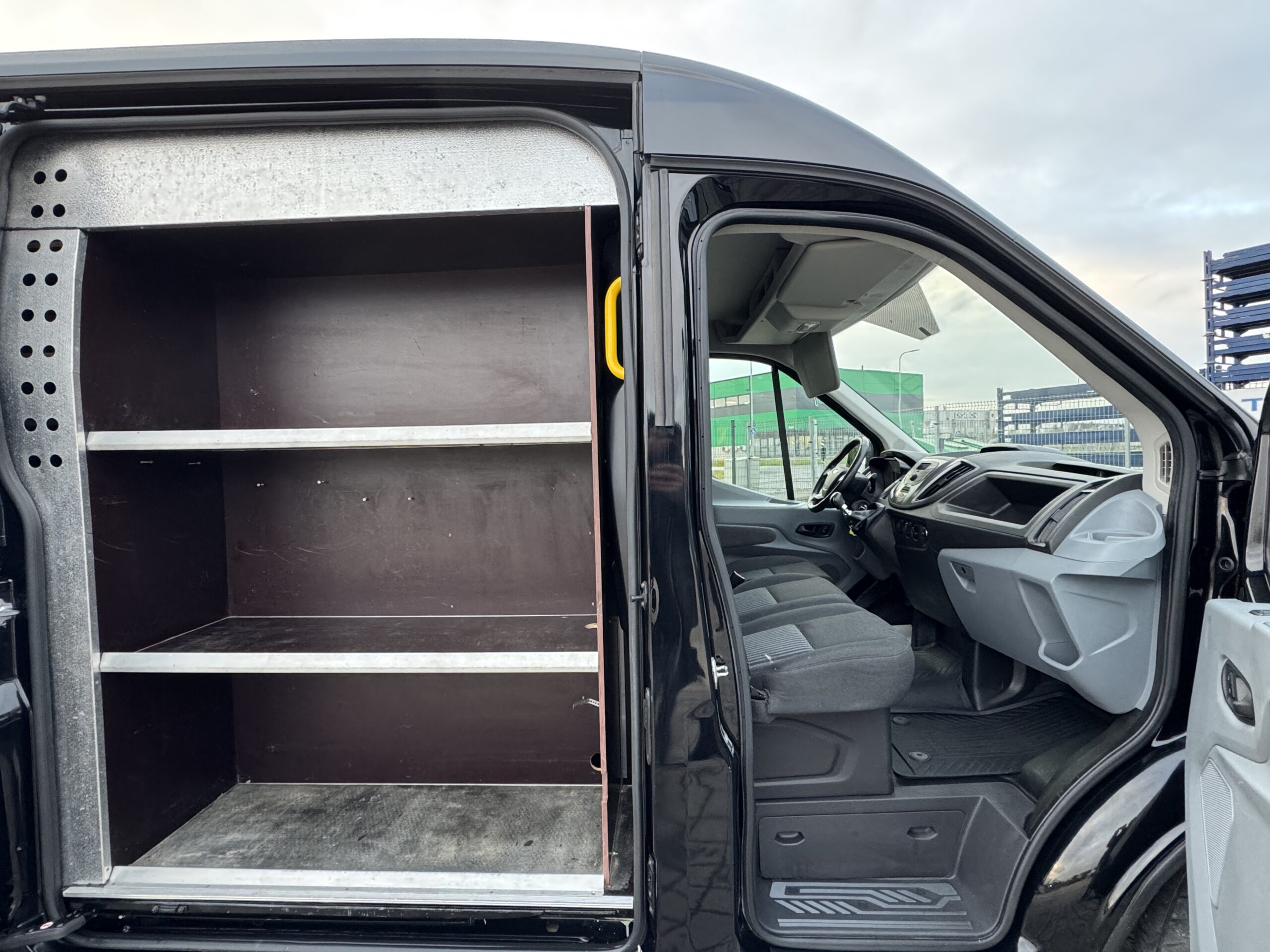 Ford Transit L3H2 Serviceline 9.2017