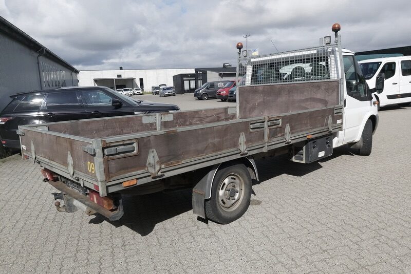 Ford Transit L4H1