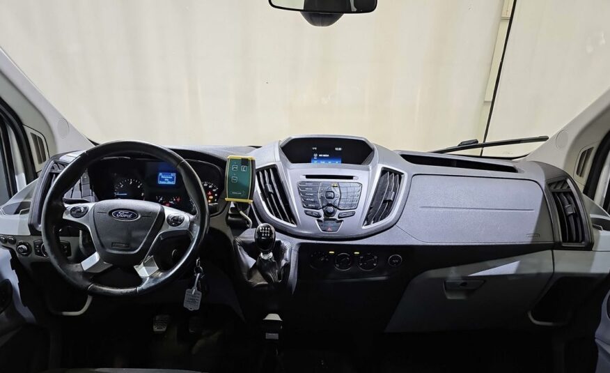 Ford Transit Doka L5 Kraana