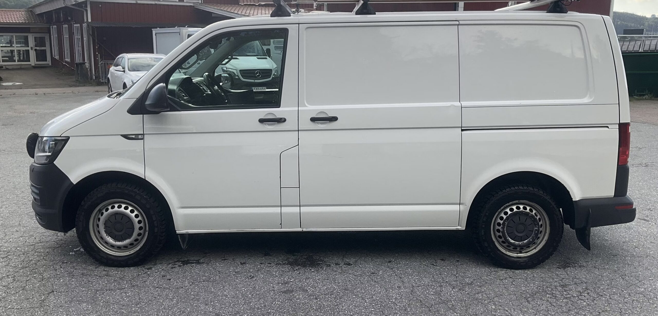 Volkswagen Transporter L1H1 4-Motion 4*4 Serviceline 5.2017
