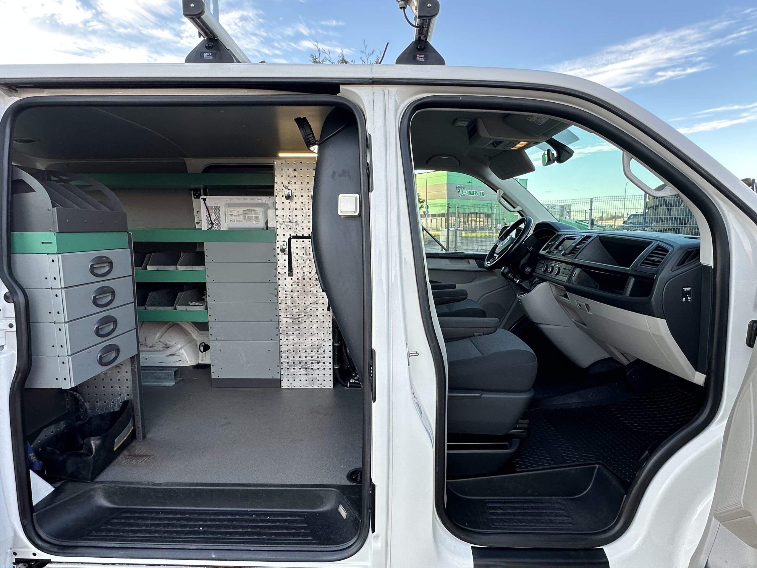 Volkswagen Transporter L1H1 4-Motion 4*4 Serviceline 5.2017