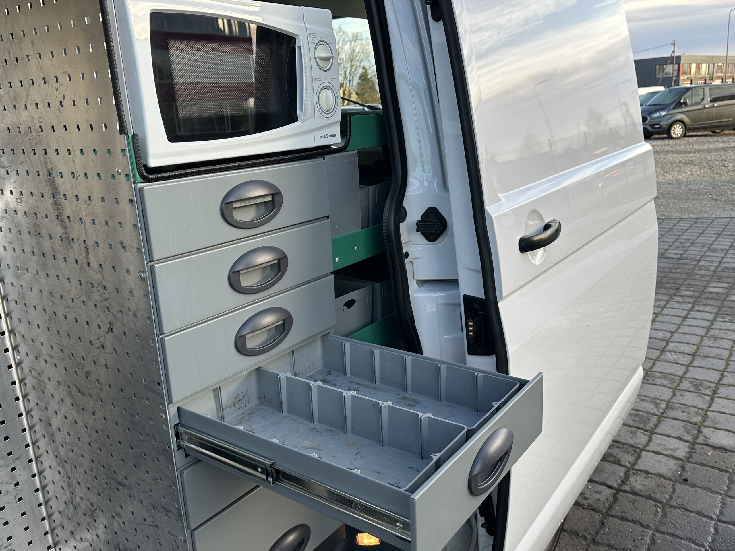 Volkswagen Transporter L1H1 4-Motion 4*4 Serviceline 5.2017