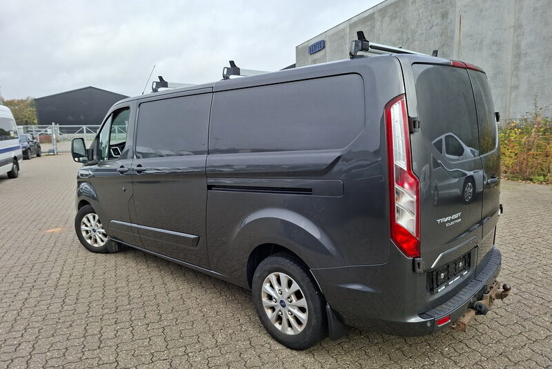 Ford Transit Custom L2H1 Titanium 8.2018