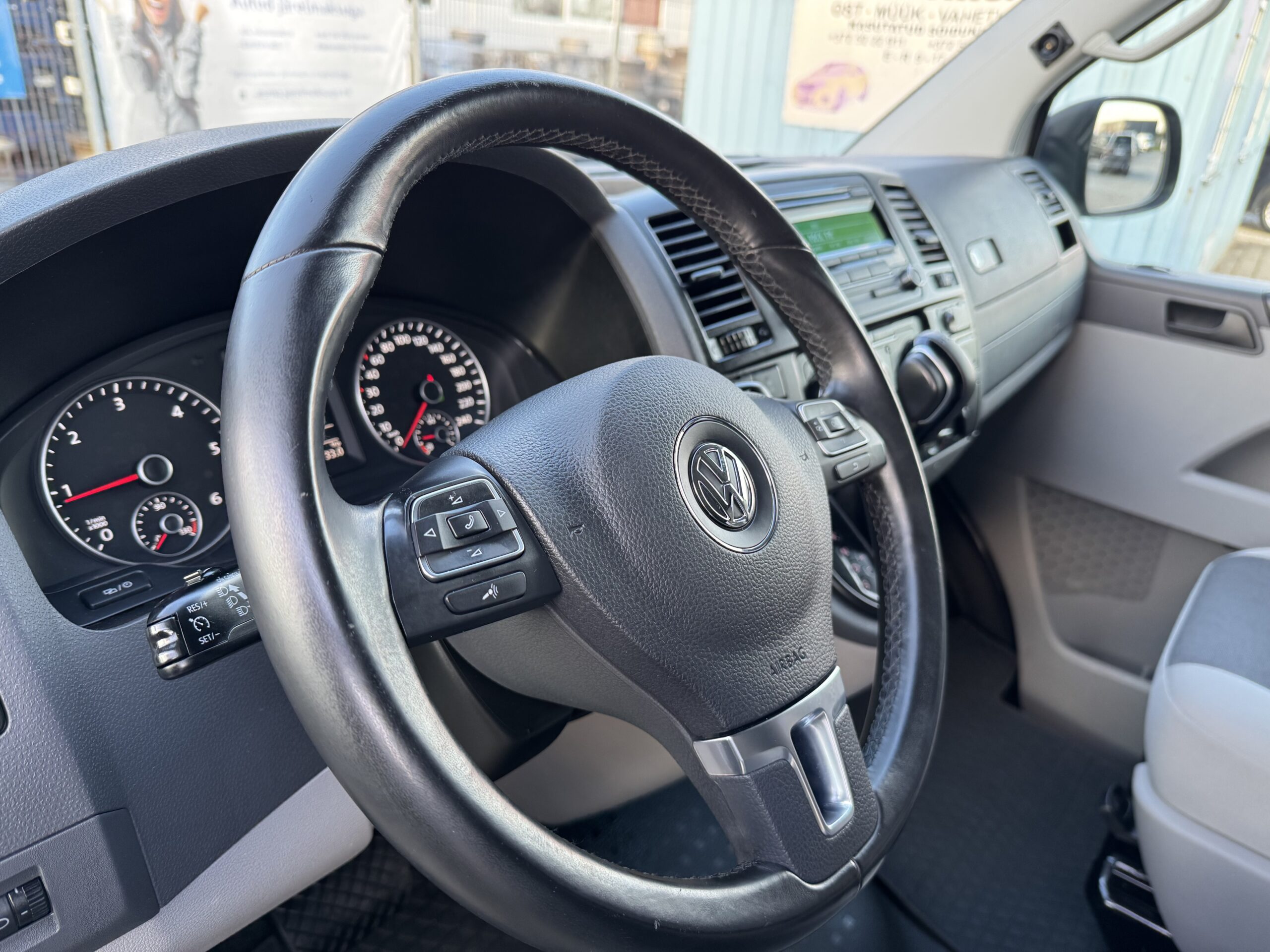 Volkswagen Transporter L2H1 N1 5Ps Dsg 2.2014